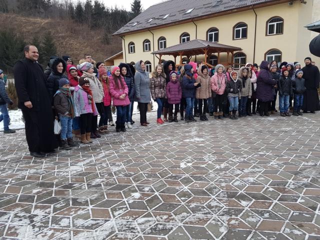 Proiecte pentru beneficiarii Aşezământului „Sfântul Voievod Ştefan cel Mare“ - Hârja