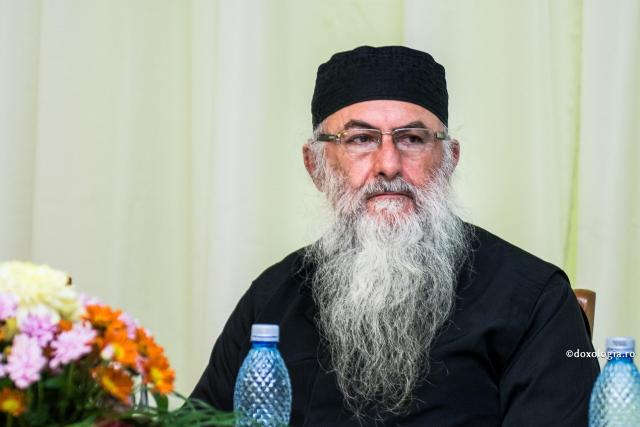 (Video) Arhimandritul Zaharia Zaharou – Ce este și cum se dobândește smerenia?