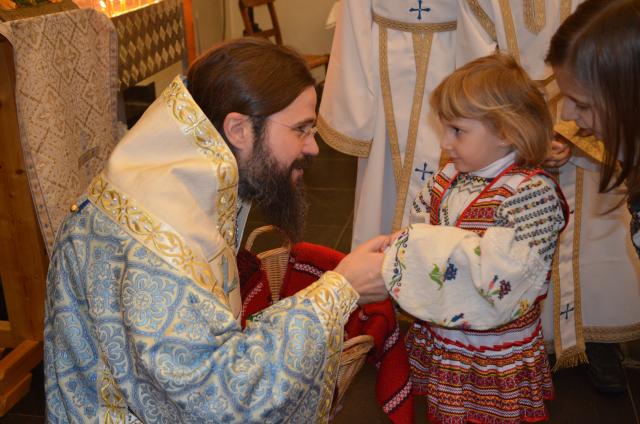 Preasfințitul Părinte Episcop Macarie, la Oslo: „Un român care își uită originile va fi un înstrăinat, fără rădăcini, fără legături esențiale cu cei din neamul lui”