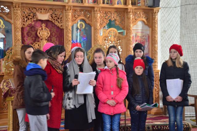 Concert caritabil de colinde şi conferinţă despre familie în Parohia Todireşti II
