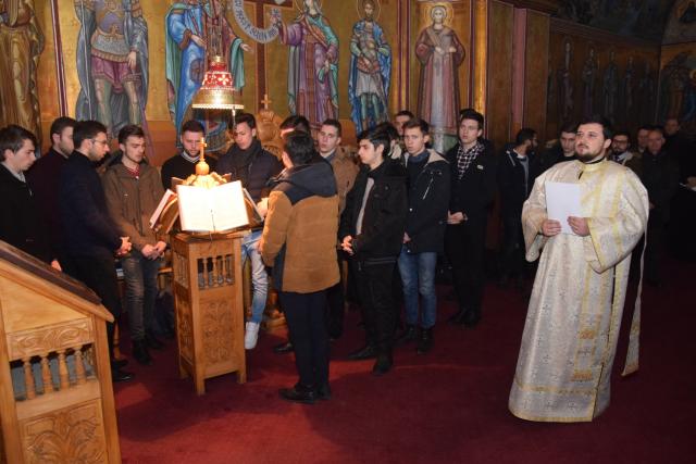 IPS Părinte Mitropolit Teofan, către studenții teologi: „Doar Biserica dă sens vieții”