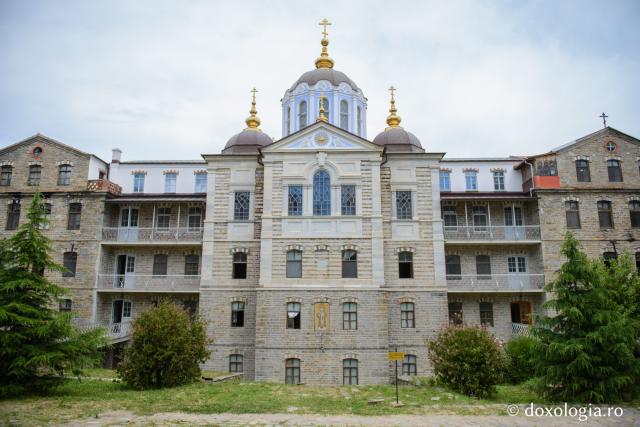 Ansamblul clădirilor Schitului „Sfântul Andrei” ‒ Athos