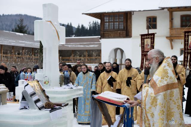 Boboteaza la Mănăstirea Putna