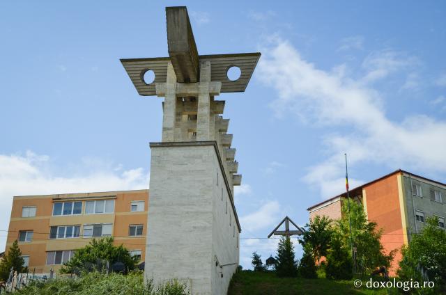 (Foto) Râpa robilor și monumentul dedicat martirilor de la Aiud