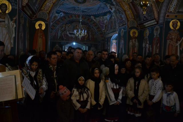 Mitropolitul Moldovei și Bucovinei, la Poiana-Vorona: „Să nu-i judecăm pe cei care au căzut în păcate grele”