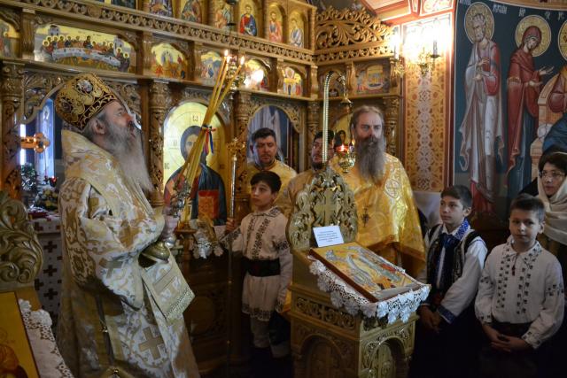 Mitropolitul Moldovei și Bucovinei, la Poiana-Vorona: „Să nu-i judecăm pe cei care au căzut în păcate grele”