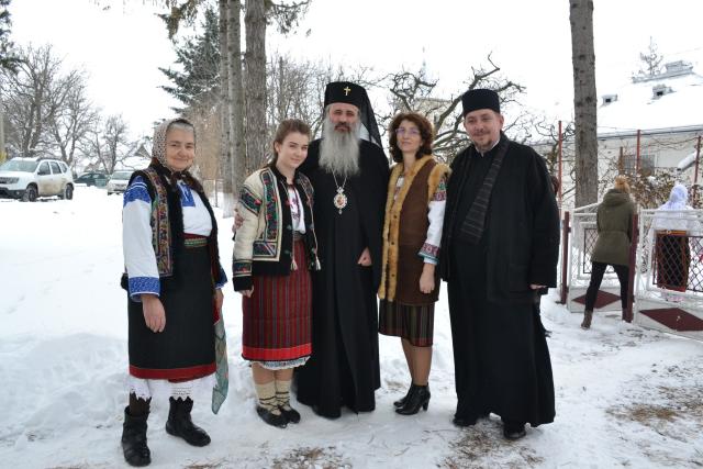 Mitropolitul Moldovei și Bucovinei, la Poiana-Vorona: „Să nu-i judecăm pe cei care au căzut în păcate grele”