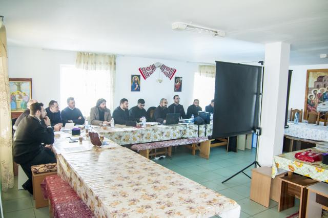 Atelier catehetic de formare a preoţilor în Protopopiatul Darabani