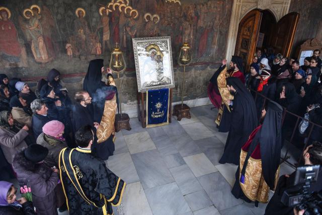 Credincioșii bucureșteni au adus cinstire icoanei „Iordănița” la Catedrala Patriarhală