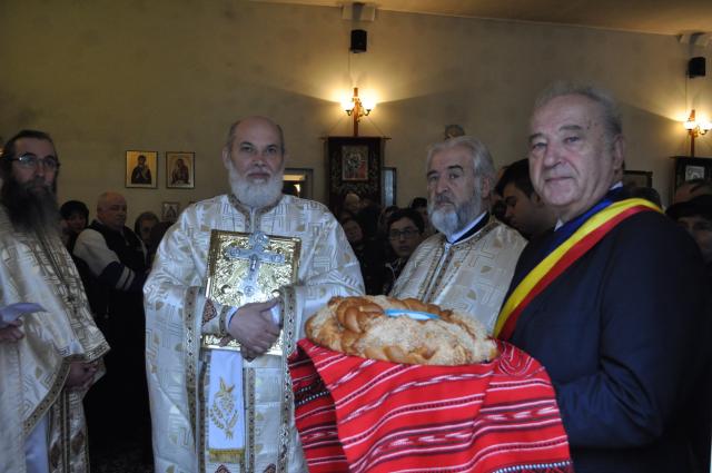 Prima slujire arhierească în Parohia Bicaz 2