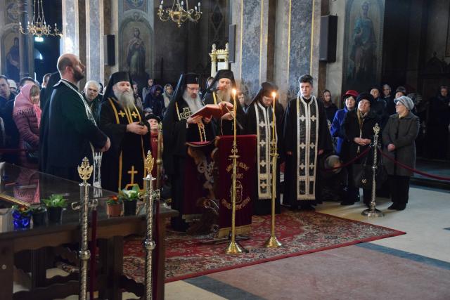 Părintele Mitropolit Teofan: „Perioada Postului ne ajută să urcăm din iadul cel mai de jos spre Dumnezeu”