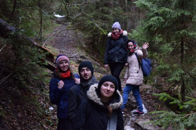 Echipa emisiunii „Tineri către tineri“, în excursie pe Rarău