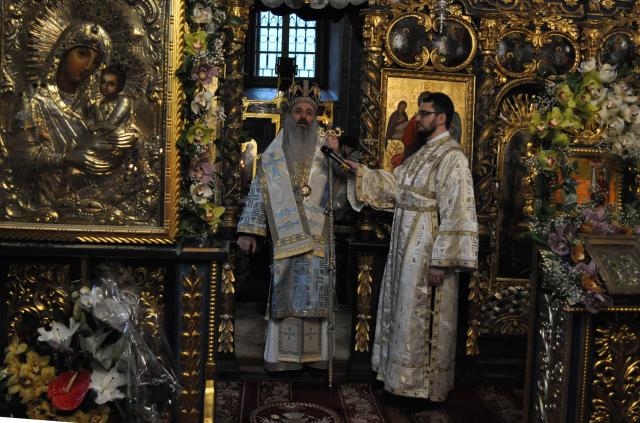 (Video) „Buna Vestire - momentul de început al marii veniri a lui Dumnezeu printre oameni” - IPS Teofan