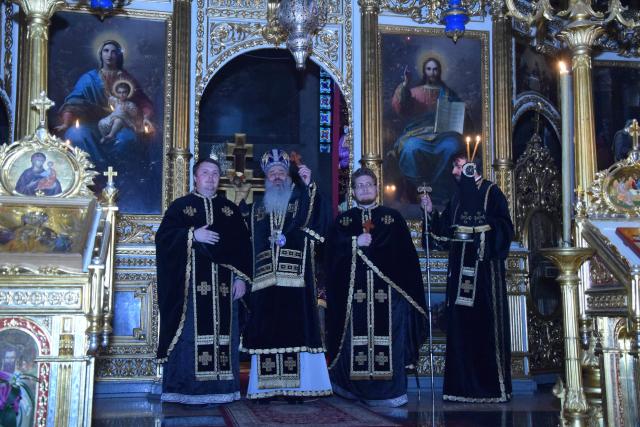 Liturghia Darurilor mai înainte sfinţite unită cu Vecernia, la Catedrala Mitropolitană din Iaşi