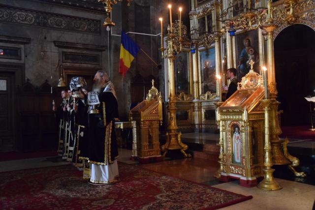 Slujire arhierească la mijlocul Postului Mare
