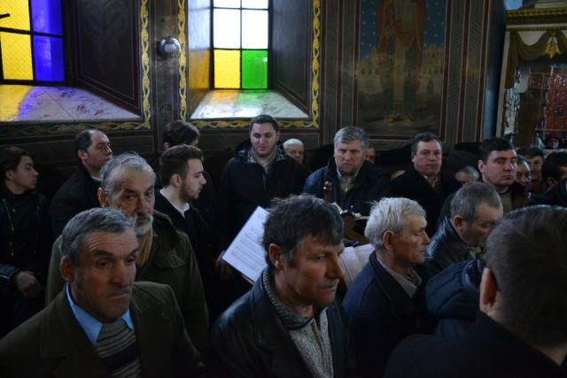 Vizită arhierească în Protopopiatul Hârlău: „Suntem chemați să înțelegem taina Bisericii din care facem parte”