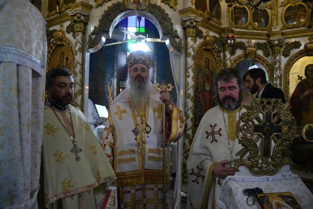Vizită arhierească în Protopopiatul Hârlău: „Suntem chemați să înțelegem taina Bisericii din care facem parte”