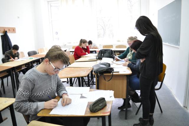 228 de elevi au participat la Iași la Etapa județeană a Olimpiadei de Religie