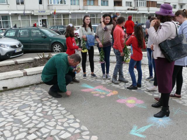 „Cu noi este Dumnezeu“, intonat la marşul desfăşurat la Suceava