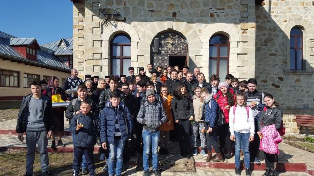 „Să nu ne răzbunaţi”- Simpozion închinat deţinuţilor politici anticomunişti din perioada  1944 - 1989