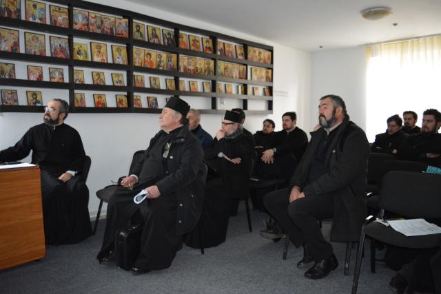 Training catehetic la Săveni