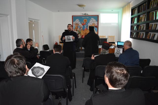 Training catehetic la Săveni