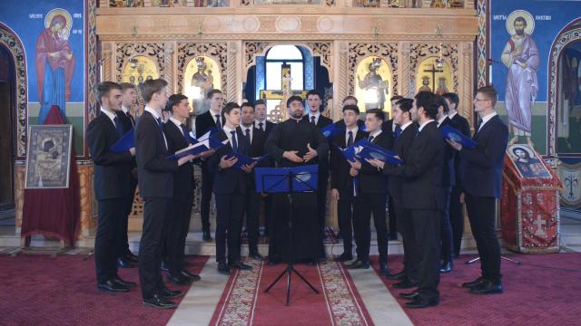 (Video) „Vrednică ești”, de Ieromonahul Varlaam (Glas VI)