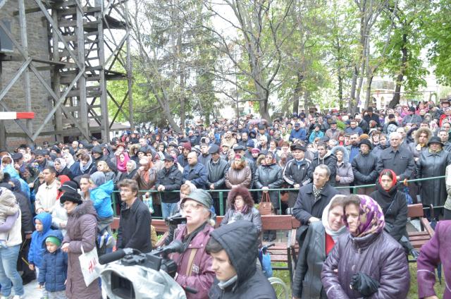 Mitropolitul Teofan, la Botoşani: „Om liber, adică biruitor, nu este decât cel care-l iubeşte pe celălalt“