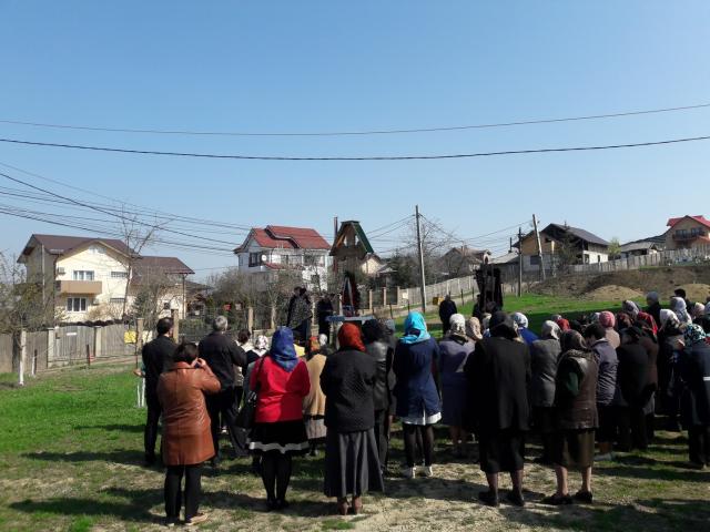 Comemorarea bucovinenilor căzuți la masacrul de la Fântâna Albă, la Parohia Breazu