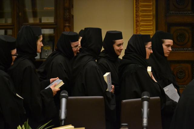 Lansare de carte în prezenţa autorului, Înaltpreasfinţitul Ierótheos Vlachos: „Două volume care dau mărturie despre experienţa vie a vieţii Bisericii“