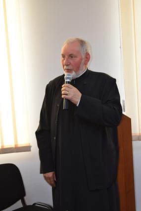 Părintele Viorel Sevastre şi-a încheiat activitatea de paroh