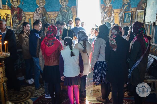 Corul misionar „Învierea“ al ASCOR Iaşi, la Cărbunari