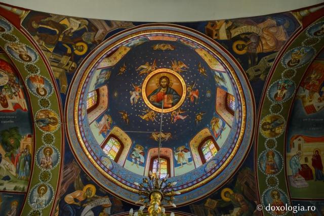 Rugăciunea de dimineață a Părintelui Sofronie Saharov, ucenicul Sfântului Siluan Athonitul