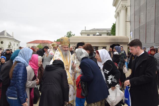 Mitropolitul Hierotheos Vlachos, la Iași: „Dumnezeu locuiește în inimile prietenilor Săi”