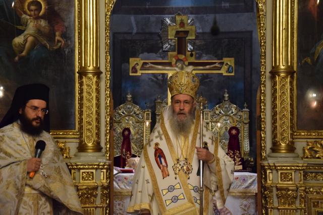 Mitropolitul Hierotheos Vlachos, la Iași: „Dumnezeu locuiește în inimile prietenilor Săi”