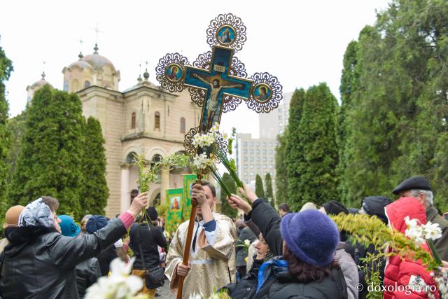Ajunul Floriilor la Iași: „Ambianța care a dominat această procesiune a fost una de bucurie”