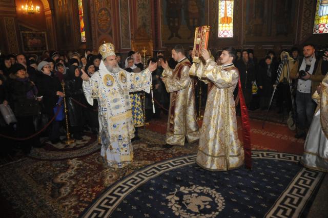 Pelerinaje în două biserici închinate Sfântului Gheorghe