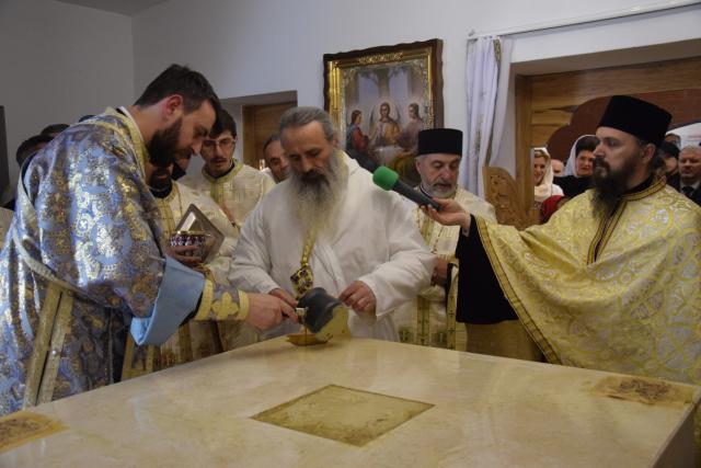 Biserica Spitalului „Dr. C. I. Parhon“ din Iaşi a fost sfinţită de IPS Mitropolit Teofan