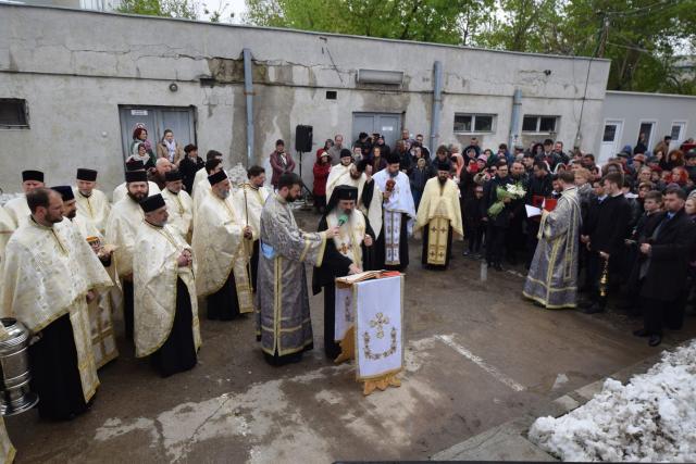 Biserica Spitalului „Dr. C. I. Parhon“ din Iaşi a fost sfinţită de IPS Mitropolit Teofan