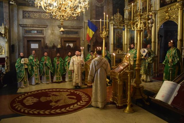 Floriile la Catedrala mitropolitană din Iași: „Nimic nu este mai mare în viața creștinului decât smerenia”