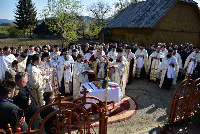 Troiţă a făgăduinţei, sfinţită în Vicovu de Sus
