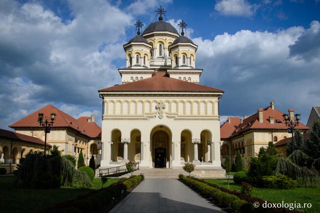 Catedrala Reîntregirii din Alba Iulia