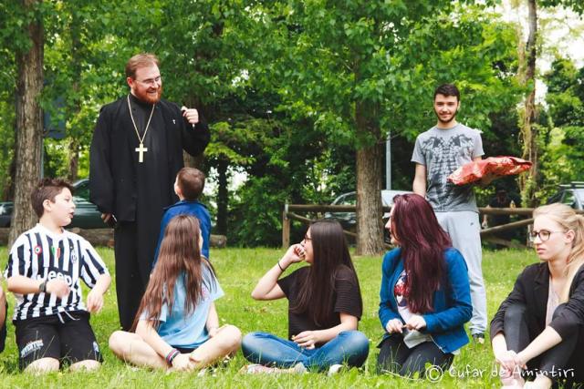 „În Italia, tânărul care nu merge la biserică îşi pierde identitatea” - interviu cu părintele Doru Vasile Gârboan