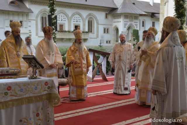Prima Sfântă Liturghie în cinstea Sfântului Ierarh Iacob Putneanul, Mitropolitul Moldovei