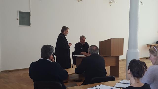 Părintele profesor Viorel Ioniţă le-a conferenţiat studenţilor teologi de la Iaşi
