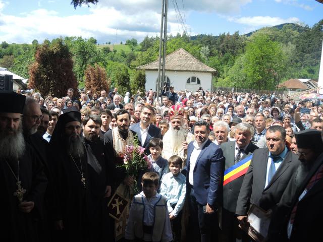 Sfințirea Paraclisului „Sfântul Cuvios Paisie Aghioritul” din Bistrița, comuna Alexandru cel Bun