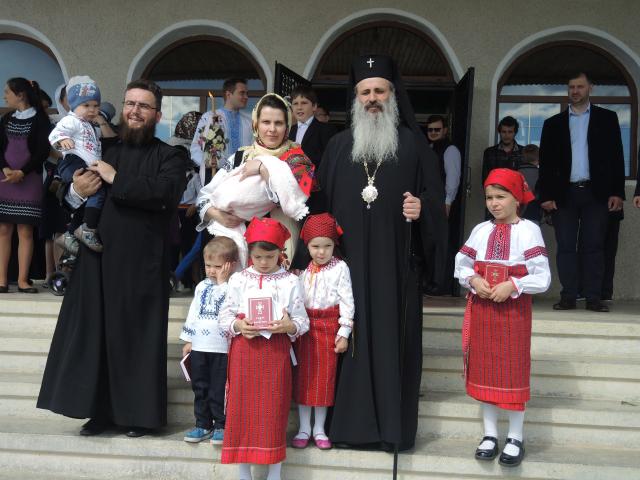 Sfințirea Paraclisului „Sfântul Cuvios Paisie Aghioritul” din Bistrița, comuna Alexandru cel Bun