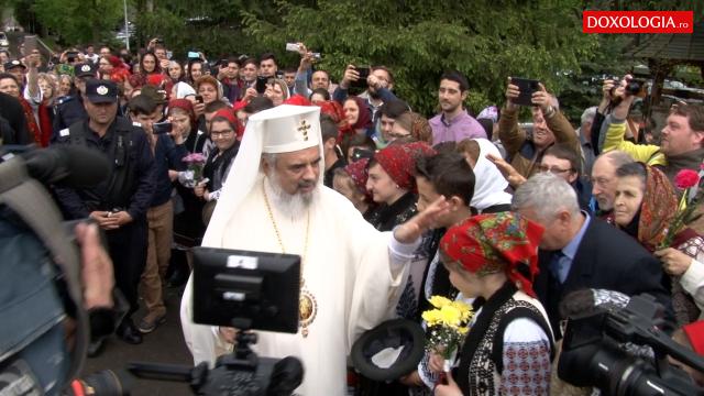 (Video) Preafericitul Părinte Patriarh Daniel la Mănăstirile Putna și Sihăstria Putnei