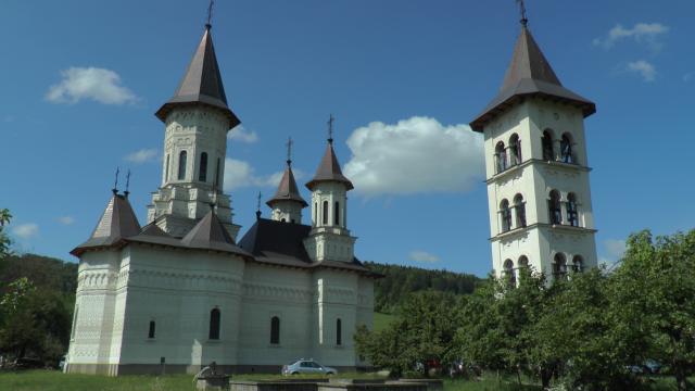 Sărbătoare în Parohia Slătioara