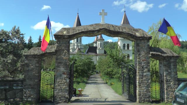 Sărbătoare în Parohia Slătioara